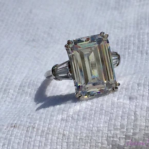 JTV Engagement Ring - CZ - Rhodium Plated - Sz 5.5 - Picture 2 of 8